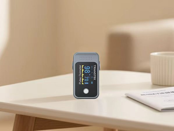 How to Use a Pulse Oximeter to Monitor Oxygen Levels at Home How to Use a Pulse Oximeter to Monitor Oxygen Levels at Home