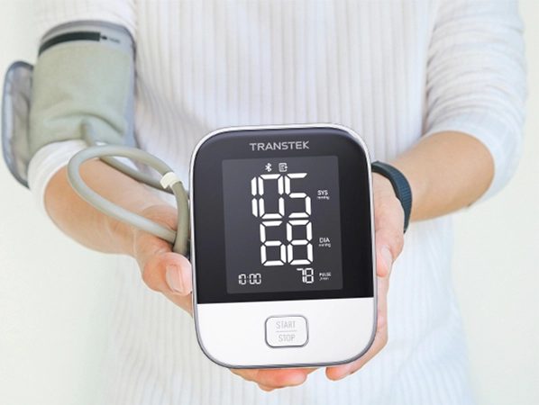Bluetooth Blood Pressure Meters for Parents: Keeping Track of Your Family's Health