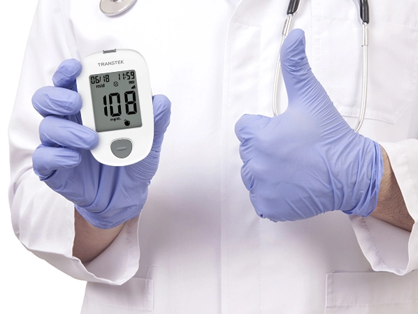 Transforming Elderly Diabetes Care with 4G Blood Glucose Meters